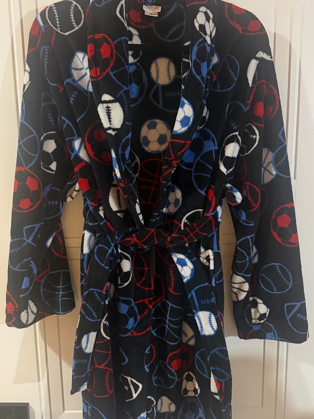 Boys sporty printed robe in youth size XL